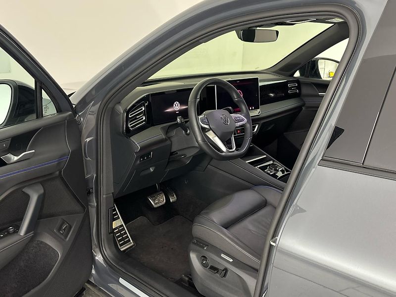 Volkswagen Tiguan R-Line 4MOT DSG - fotka 6 z 31