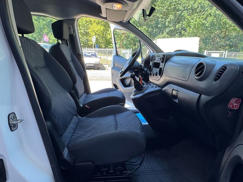 Peugeot Partner (2010) Tepee 1.6 HDi - fotka 13 z 29