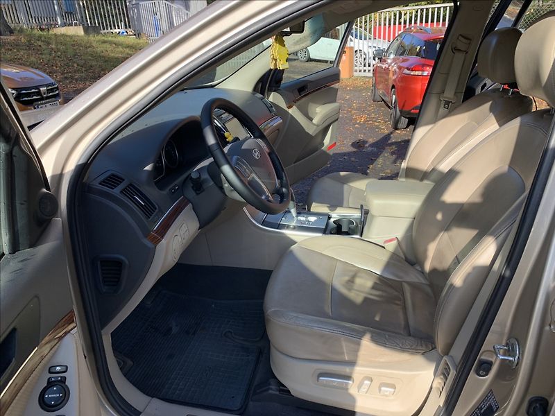 Hyundai ix55 3,0 CRDi AUTOMAT,7.MÍST,ČR - fotka 13 z 21