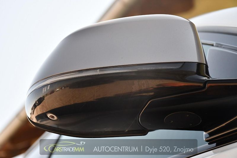 BMW X6 M50d HUD 360KAM ACC - fotka 50 z 57