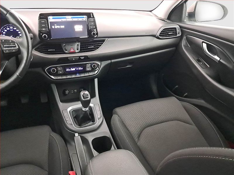 Hyundai i30 (2020) All Inclusive 1.4 T-GDI - fotka 8 z 16