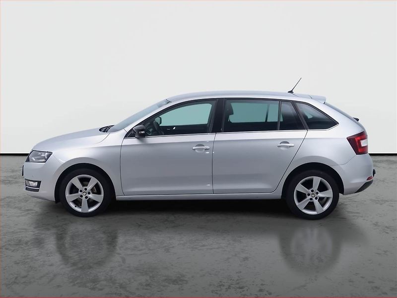 Škoda Rapid (2018) Spaceback 1.0 TSI, Bi-Xenony - fotka 3 z 14