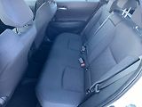Toyota Corolla Cross (2023) HYBRID 146kW e-CVT 4X4 DPH - náhled 13