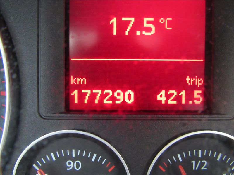 Volkswagen Golf Plus 1,9 TDI 77kW Comfortline - fotka 14 z 31