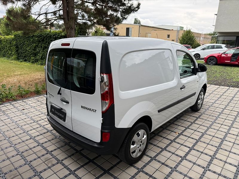 Renault Kangoo ZE33 AC/Výhřev sedaček - fotka 21 z 23