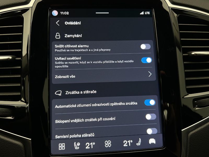Volvo XC90 B5 AWD BRIGHT PLUS AUT 7 MÍST  - fotka 40 z 46