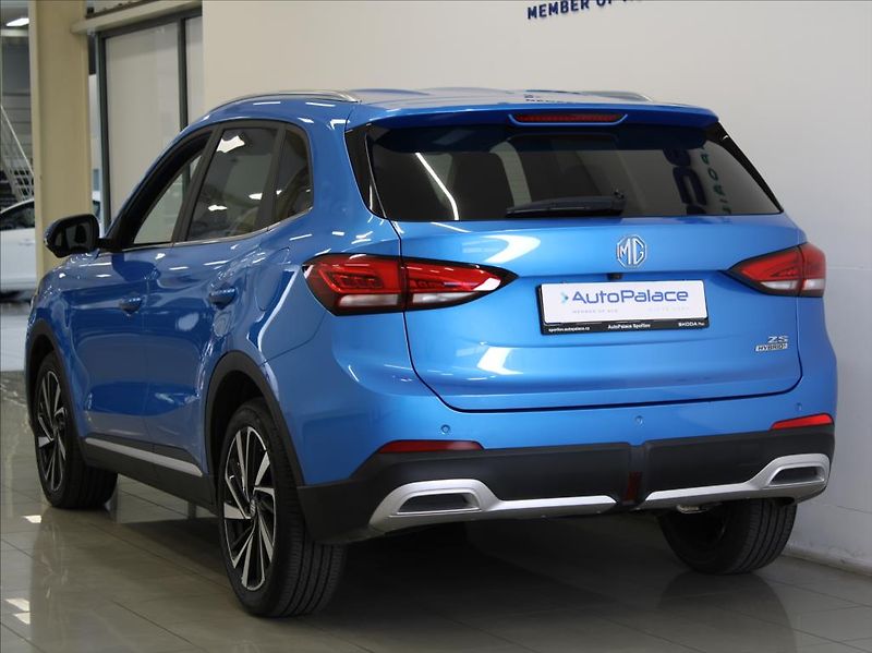 MG ZS 1,5 Hybrid+ Exclusive 20tkm.ČR - fotka 3 z 27