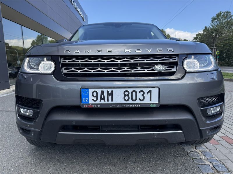 Land Rover Range Rover Sport 3,0 SE SDV6 - fotka 4 z 26
