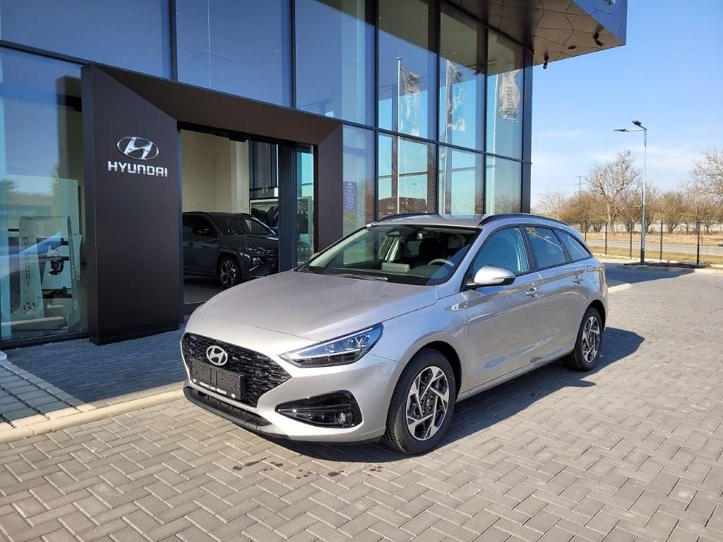 Hyundai i30 WG 1.0 T-GDI 85kW MT SMART 