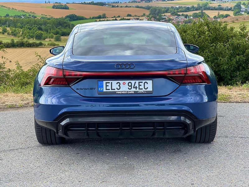Audi e-tron GT Quattro HUD 360 Vzduch SoH 91% - fotka 3 z 32