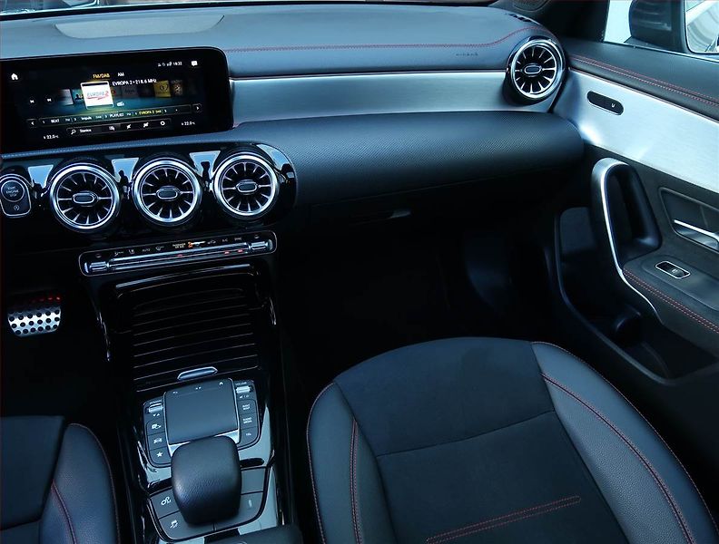 Mercedes-Benz CLA (2022) 35 AMG - fotka 8 z 21