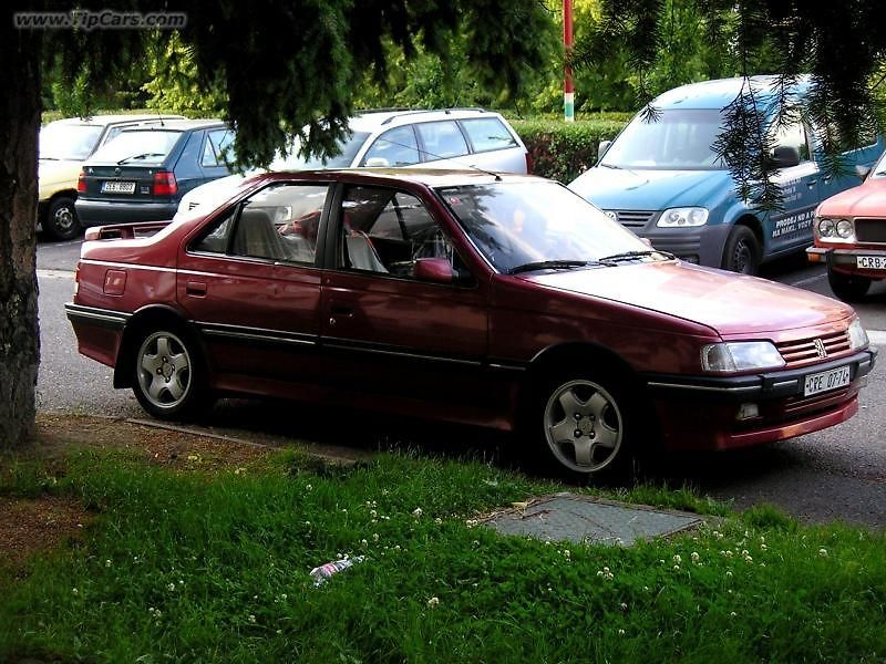 Peugeot 405  MI16 je silný i po letech