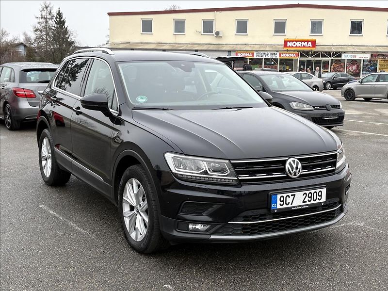 Volkswagen Tiguan 2,0 TDi 140kW 4M,Led,ACC,Highl - fotka 40 z 41