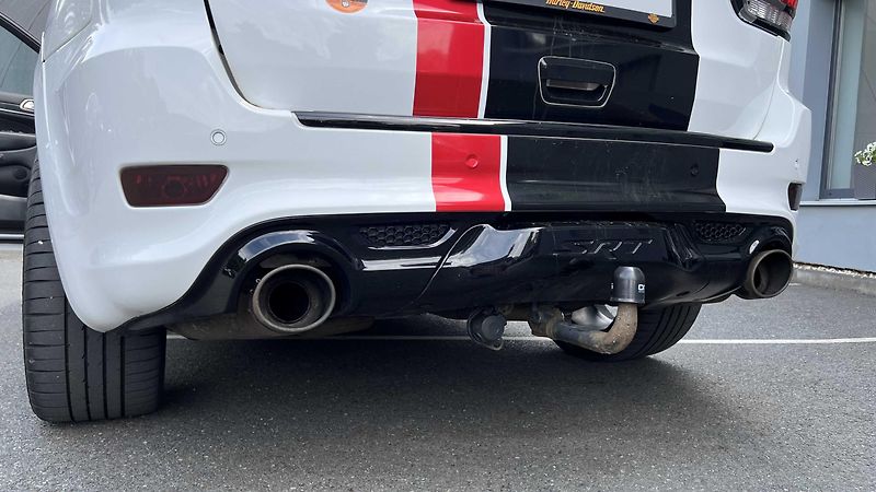 Jeep Grand Cherokee 3.0 CRD V6 SRT paket 184 kW - fotka 26 z 26