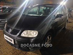 Volkswagen Touran (2003) 1.9 TDi, 1.maj, nez.topení - fotografie inzerátu