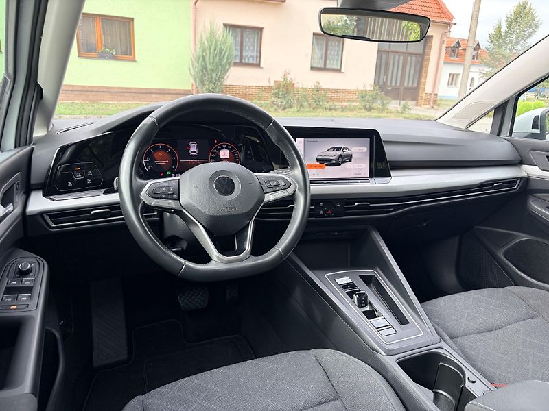 Volkswagen Golf Variant 2.0TDI DSG 110KW LED  - fotka 11 z 48