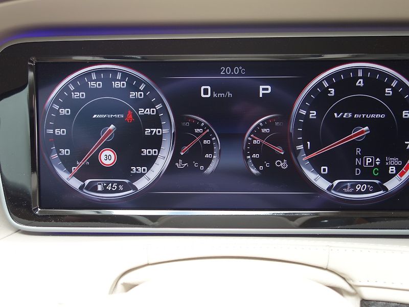 Mercedes-Benz Třídy S (2014) S63*AMG*25000KM!!*CARBON*TOP!! - fotka 39 z 50
