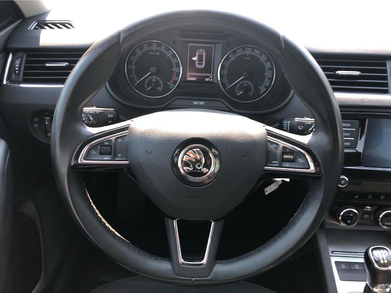 Škoda Octavia III FL Combi Ambition 1.6TDI - fotka 17 z 28