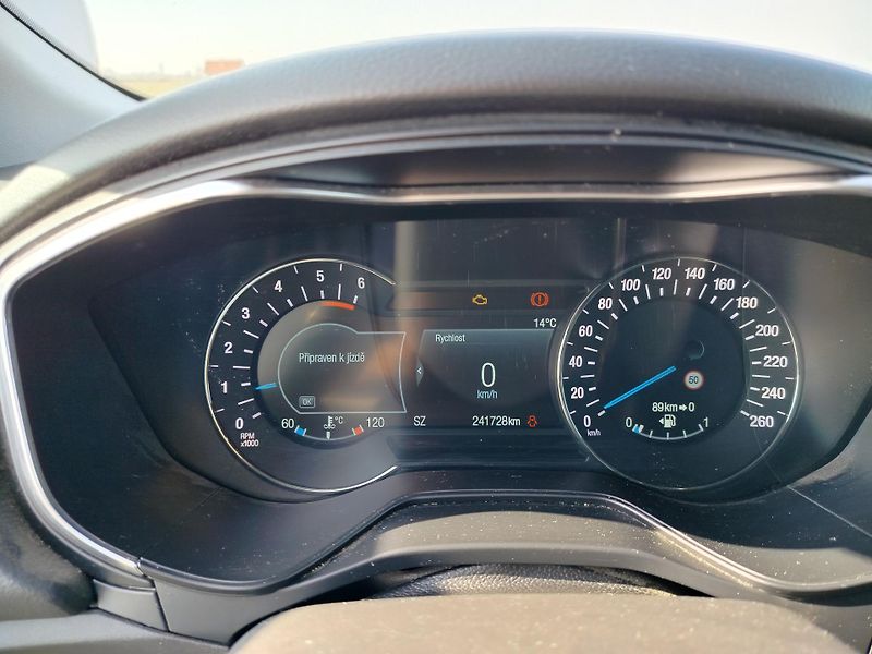 Ford Mondeo (2018) Business 2.0TDCi 4x4 110 kWmk5 - fotka 11 z 12