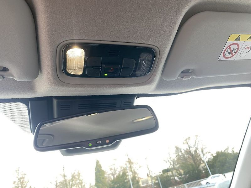 Toyota Yaris Cross 1.5 Hybrid 116 2x4 Comfort - fotka 25 z 25