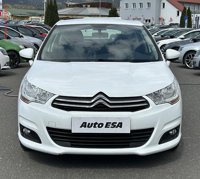 Citroën C4 (2013) 1.4i, ČR, AC, temp - fotka 2 z 16