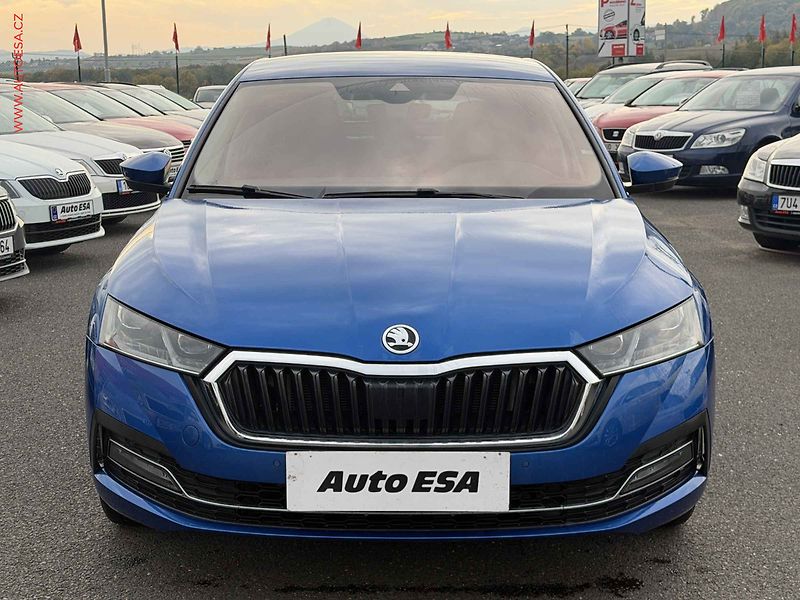 Škoda Octavia (2022) 1.5 TSi, 2.maj,ČR, Style - fotka 2 z 20