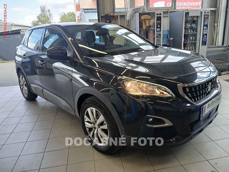 Peugeot 3008 (2018) 1.2pt, ČR, autoAC, temp - fotka 1 z 3