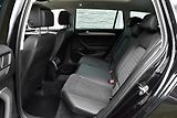 Volkswagen Passat 2.0 TDi CR HIGHLINE, NAVI, LED - náhled 35