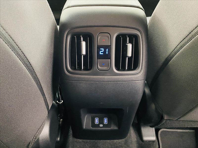 Hyundai Tucson 1,6 T-GDi MHEV 132kW 4x4 - fotka 22 z 28