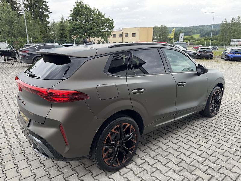 Cupra Terramar (2026) 2.0TSI 150kW 4WD R20 NT DCC CZ - fotka 8 z 46