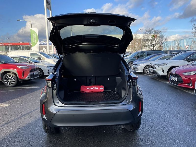 Toyota Yaris Cross 1.5 Hybrid 130k ODBĚR IHNED - fotka 5 z 27