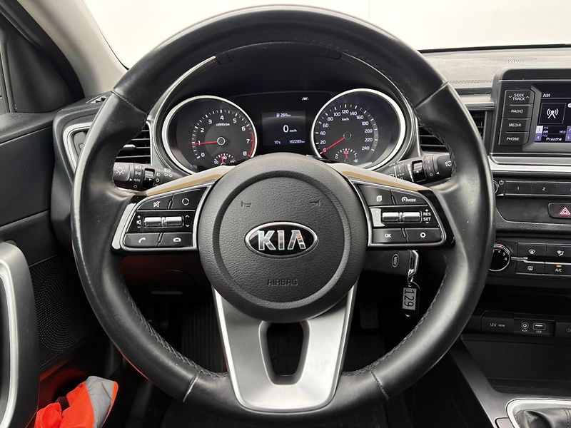 Kia Ceed 1.4 CVVT 73kW COOL - fotka 15 z 20