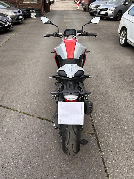 BMW F 900 R A2 - fotka 7 z 20
