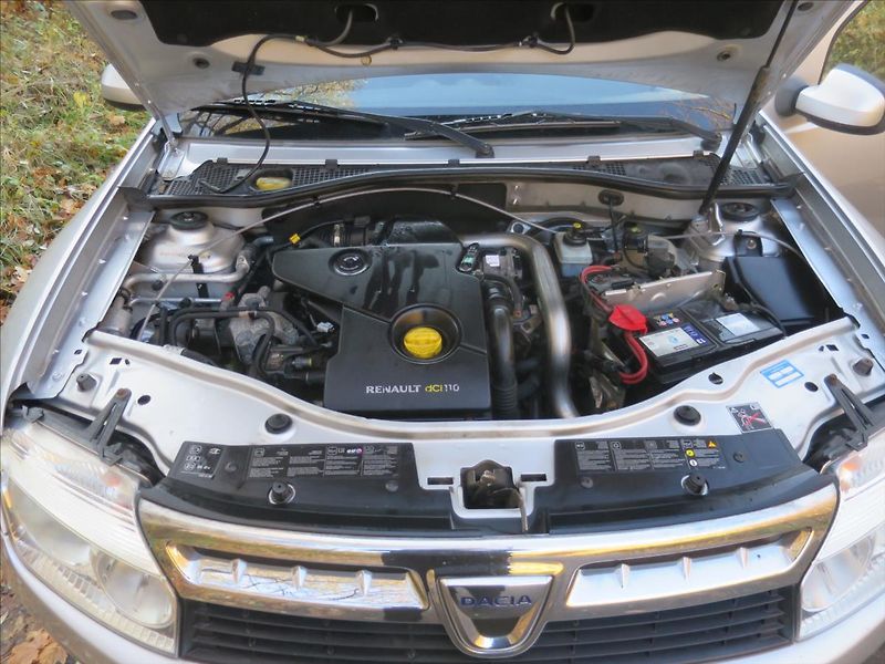 Dacia Duster 1,5  dCi - fotka 12 z 14
