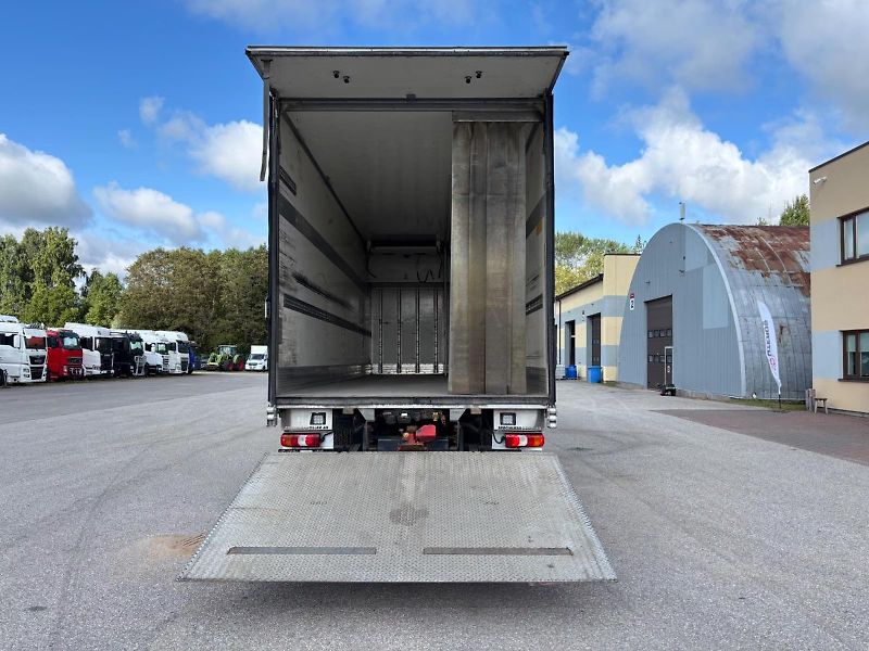 Mercedes-Benz Actros (2018) 2553 6x2 chlaďák EURO 6 - fotka 9 z 22