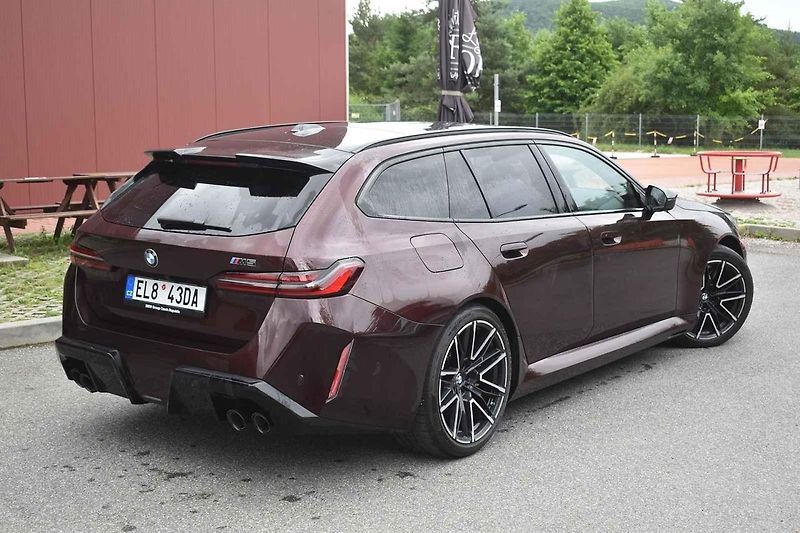 Nové BMW M5 Touring je spíše cestovní než sportovní vůz.