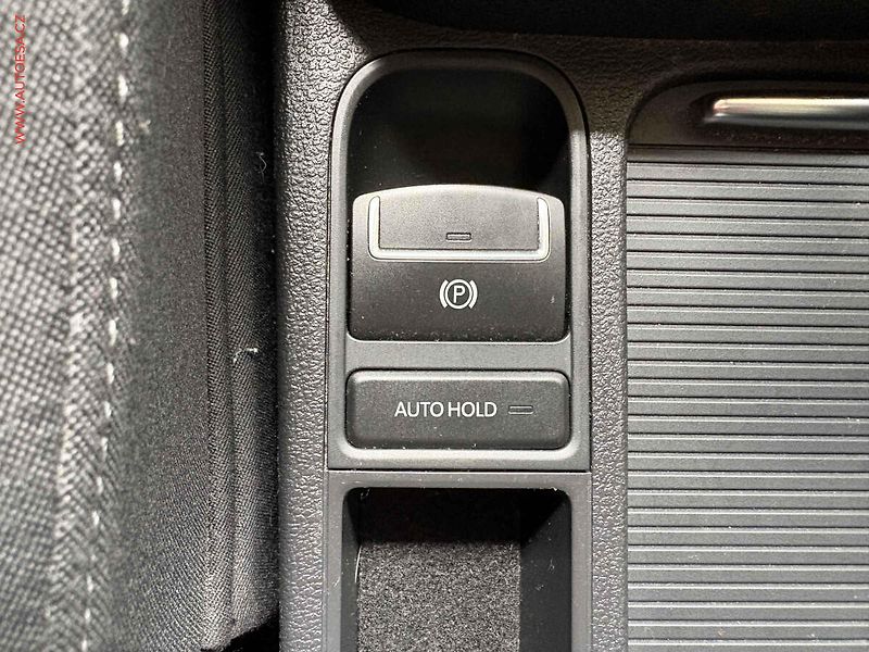 Volkswagen Tiguan (2010) 2.0 TDi 4x4, Team, bixen, - fotka 15 z 15