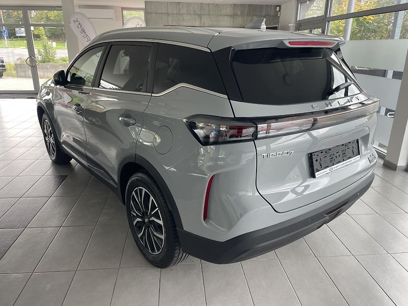 Chery Tiggo 7 PHEV (2026) 1,5T Unique FWD - fotka 3 z 54