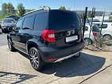 Škoda Yeti (2012) 2.0TDi 4X4, NAVI, VÝHŘEV OKNA - náhled 3