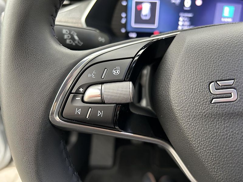 Škoda Octavia 1.5 TSI Top selection - fotka 11 z 26