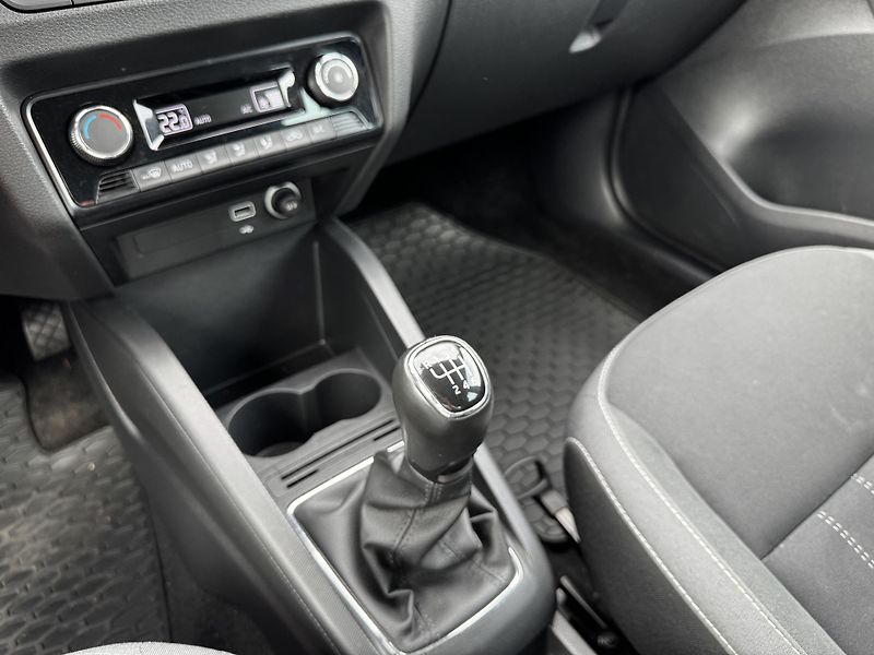 Škoda Fabia (2019) 1.0 TSI 81kw Style - CZ - fotka 13 z 22