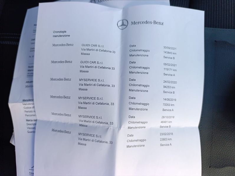 Mercedes-Benz GLA 2,2 200d Kamera Navi Kůže LED - fotka 37 z 38