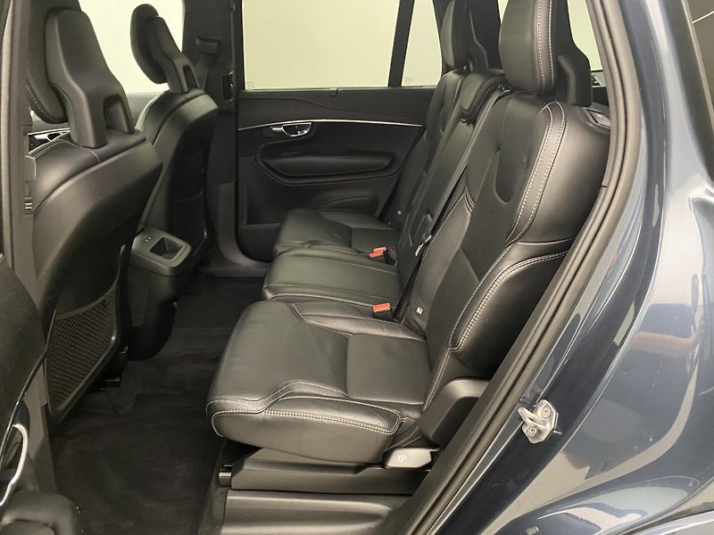 Volvo XC90 B5 AWD INSCRIPTION 7Míst - fotka 4 z 55