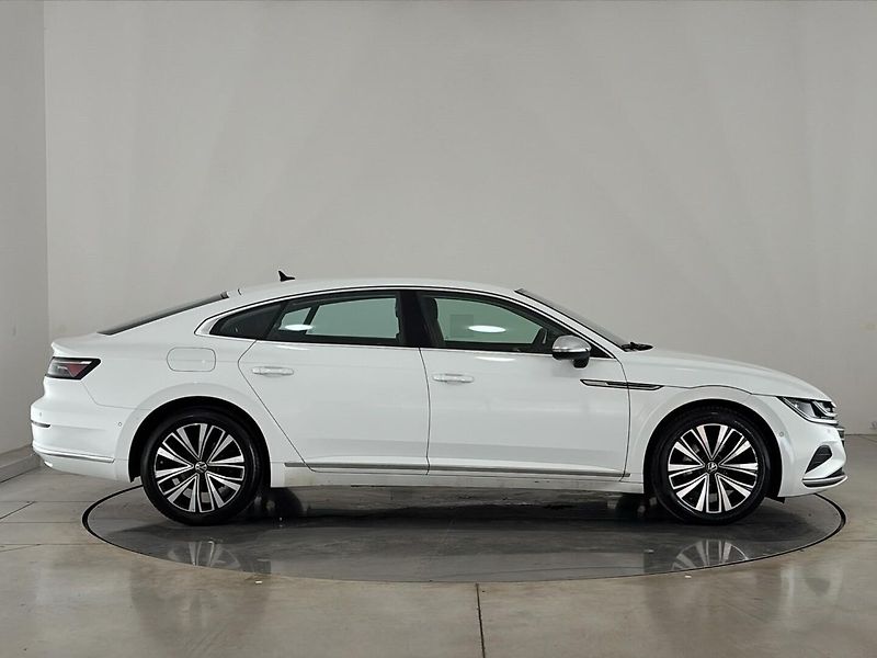 Volkswagen Arteon Elegance DSG - fotka 16 z 29