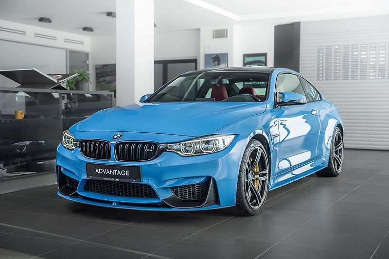 BMW M4 Coupe/Merino/Ceramic/Carbon - fotografie inzerátu