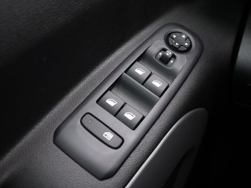 Toyota ProAce City Verso 1,5 D-4D 96kW Family L2 CZ - fotka 16 z 31