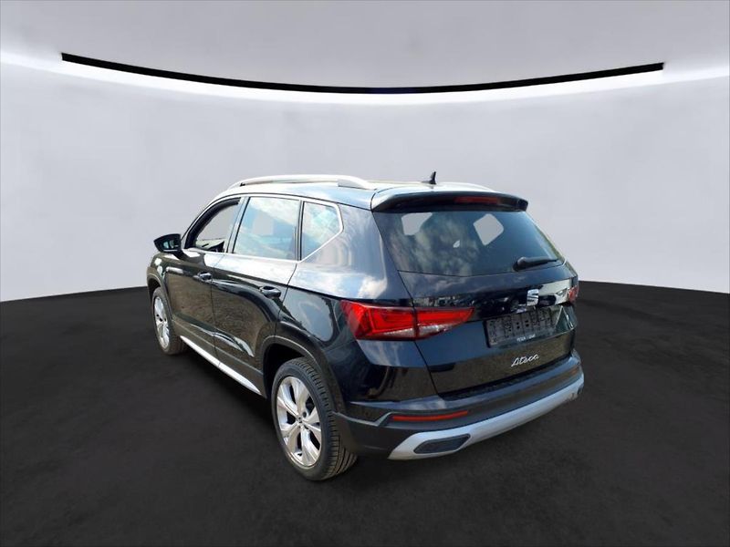 Seat Ateca 2,0 TAŽNÉ,KAMERA,EL.KUFR - fotka 3 z 11