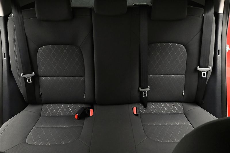 Kia Rio 1,4 CVVT 80kW KLIMA Manuál Zár - fotka 26 z 29
