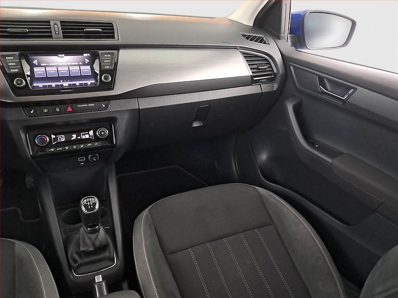 Škoda Fabia (2020) Style 1.0 TSI, Serv.kniha - fotka 8 z 21