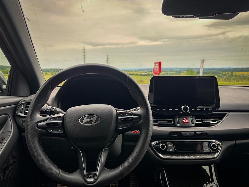 Hyundai i30 1,5 T-GDI N-Line - fotka 5 z 19